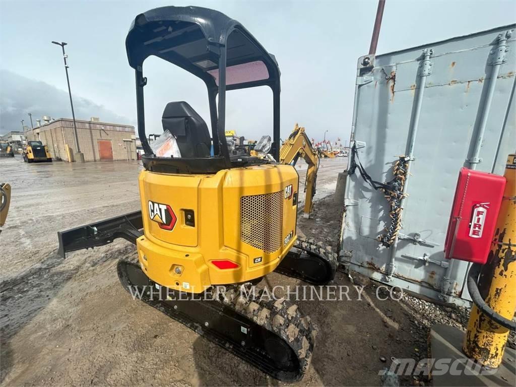 CAT 302.7 C1 Vikšriniai ekskavatoriai