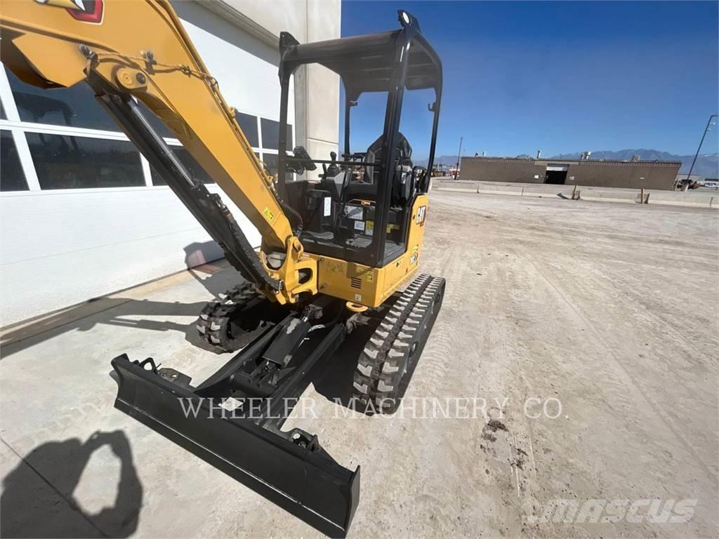 CAT 302.7 C1 Vikšriniai ekskavatoriai