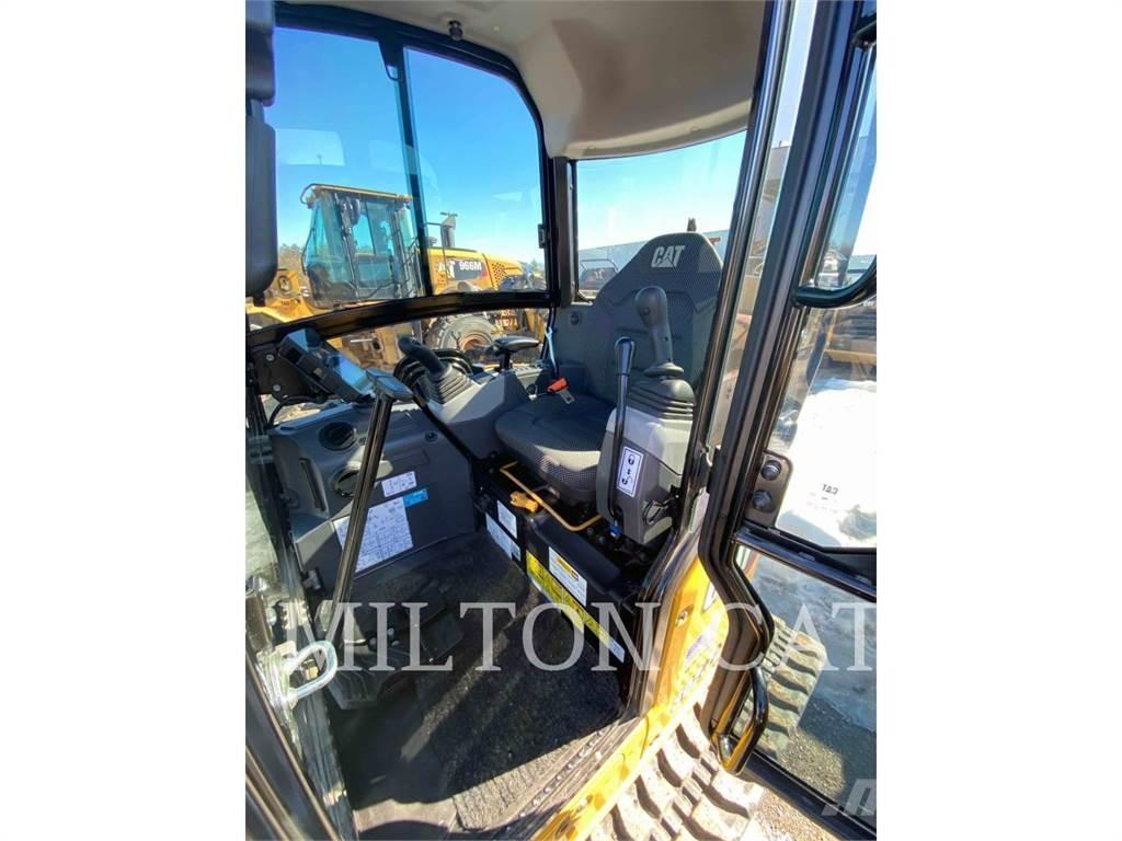 CAT 302.707CR Vikšriniai ekskavatoriai