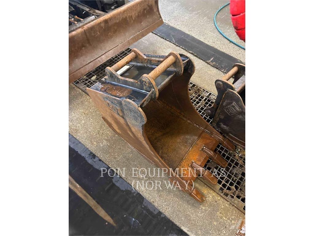 CAT 302.707CR Vikšriniai ekskavatoriai