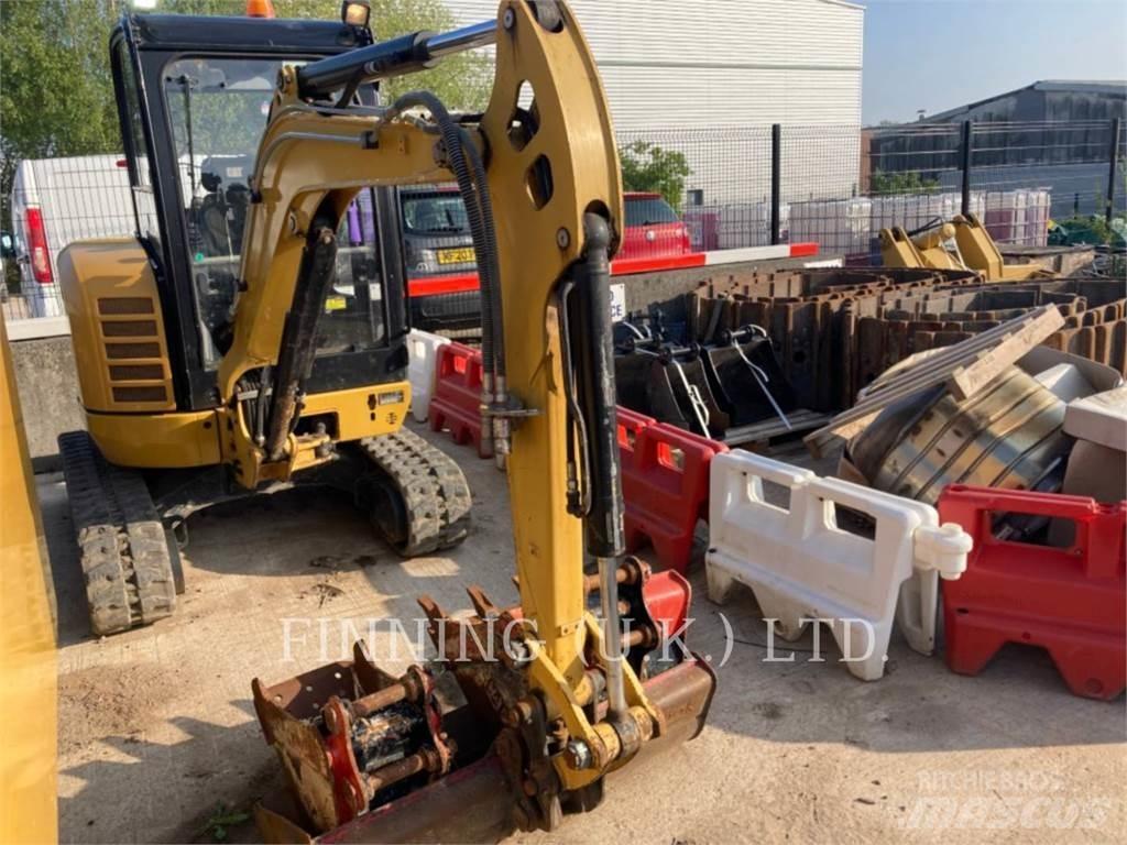 CAT 302.7D CAB Vikšriniai ekskavatoriai