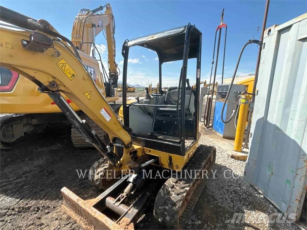 CAT 302.7DC1TH Vikšriniai ekskavatoriai