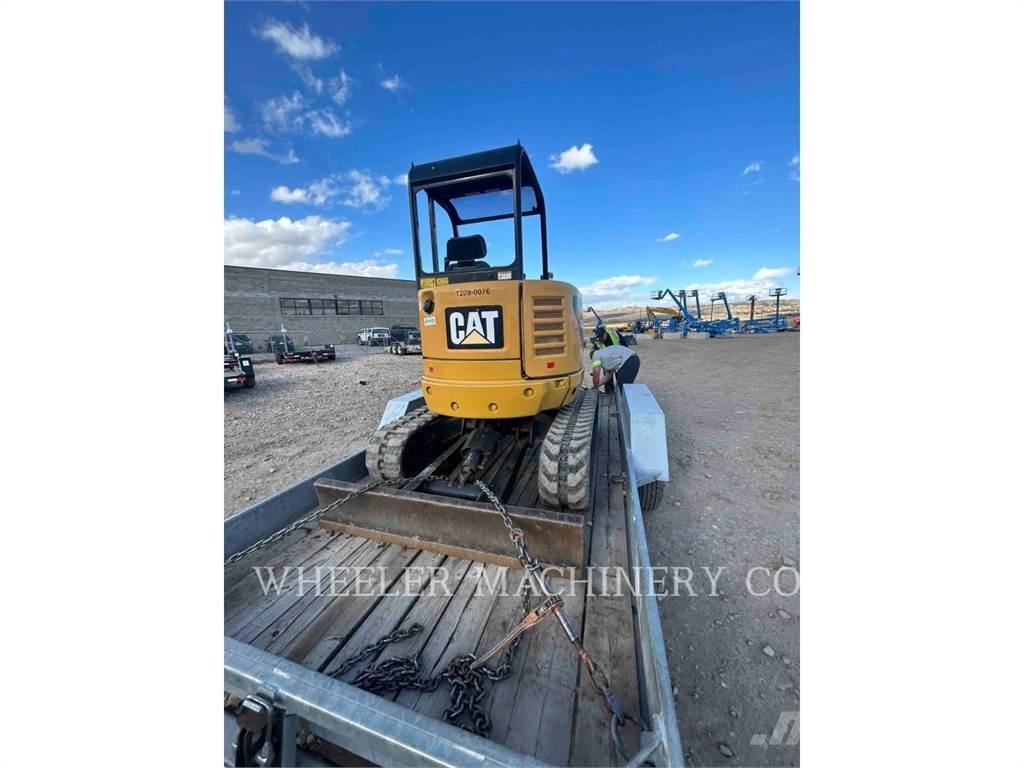 CAT 302.7DC1TH Vikšriniai ekskavatoriai
