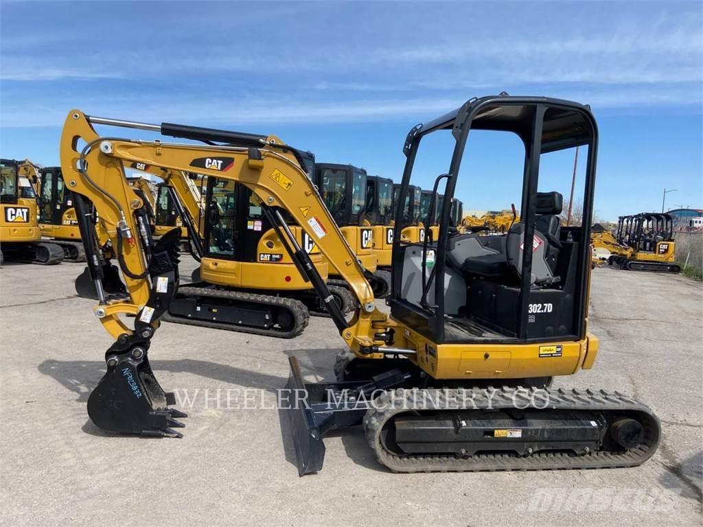 CAT 302.7DC1TH Vikšriniai ekskavatoriai