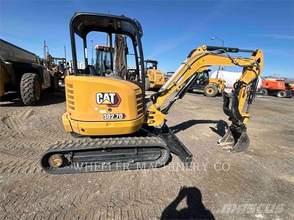 CAT 302.7DC1TH Vikšriniai ekskavatoriai