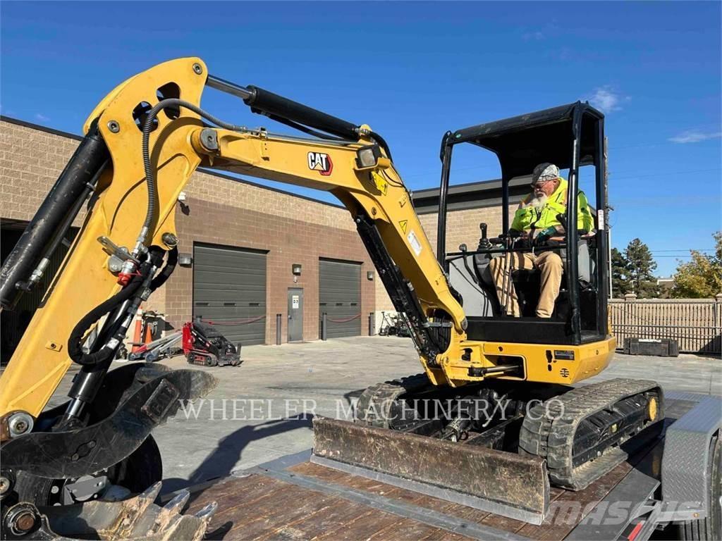 CAT 302.7DC1TH Vikšriniai ekskavatoriai
