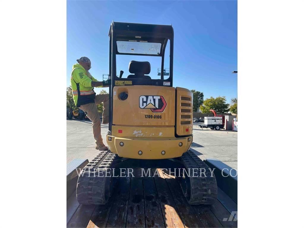 CAT 302.7DC1TH Vikšriniai ekskavatoriai