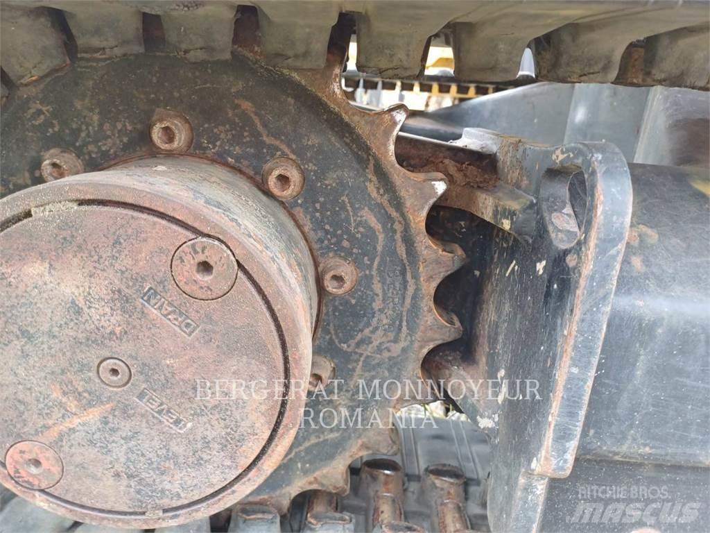 CAT 302.7DCR Vikšriniai ekskavatoriai