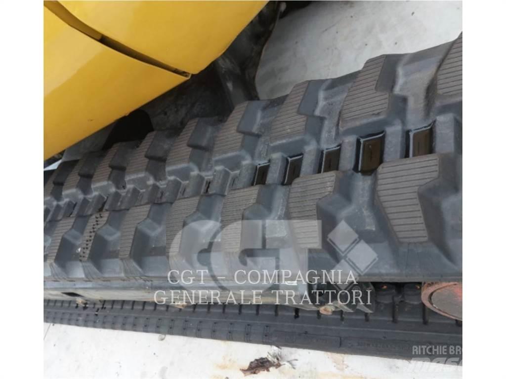 CAT 302.7DCR Vikšriniai ekskavatoriai