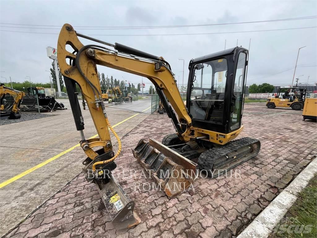 CAT 302.7DCR Vikšriniai ekskavatoriai