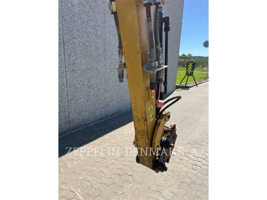 CAT 30205CR Vikšriniai ekskavatoriai