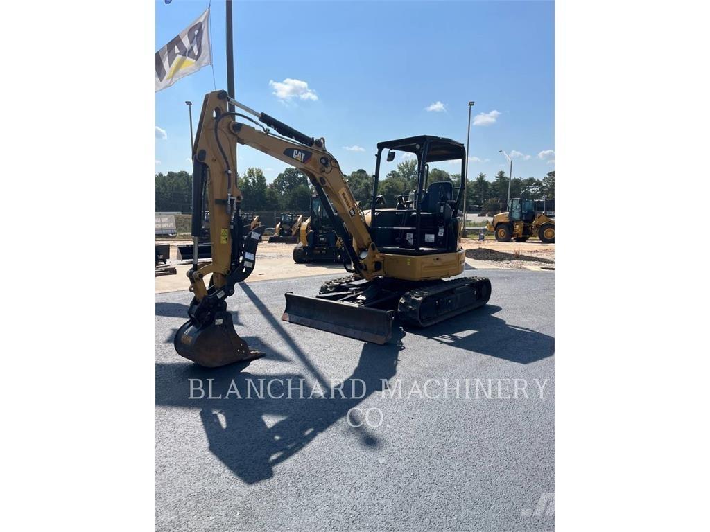 CAT 303.5E2 Vikšriniai ekskavatoriai