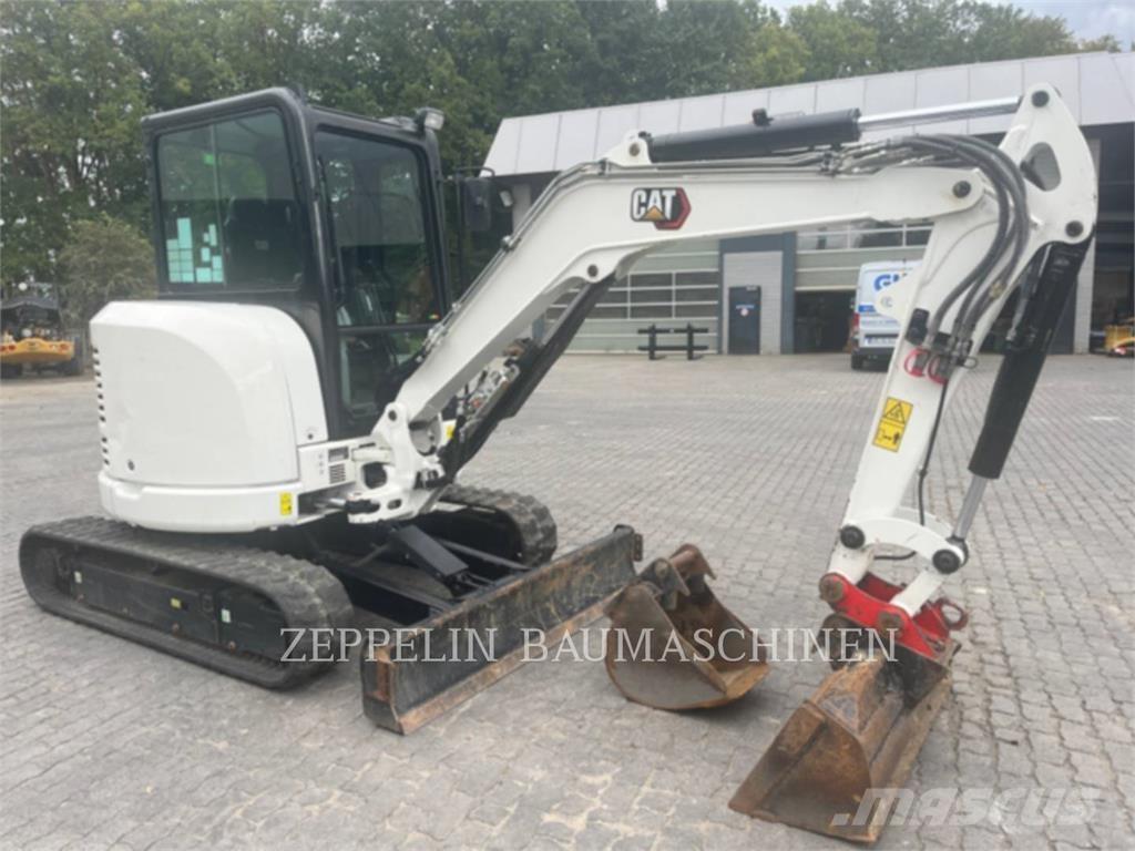 CAT 303.5ECR Vikšriniai ekskavatoriai