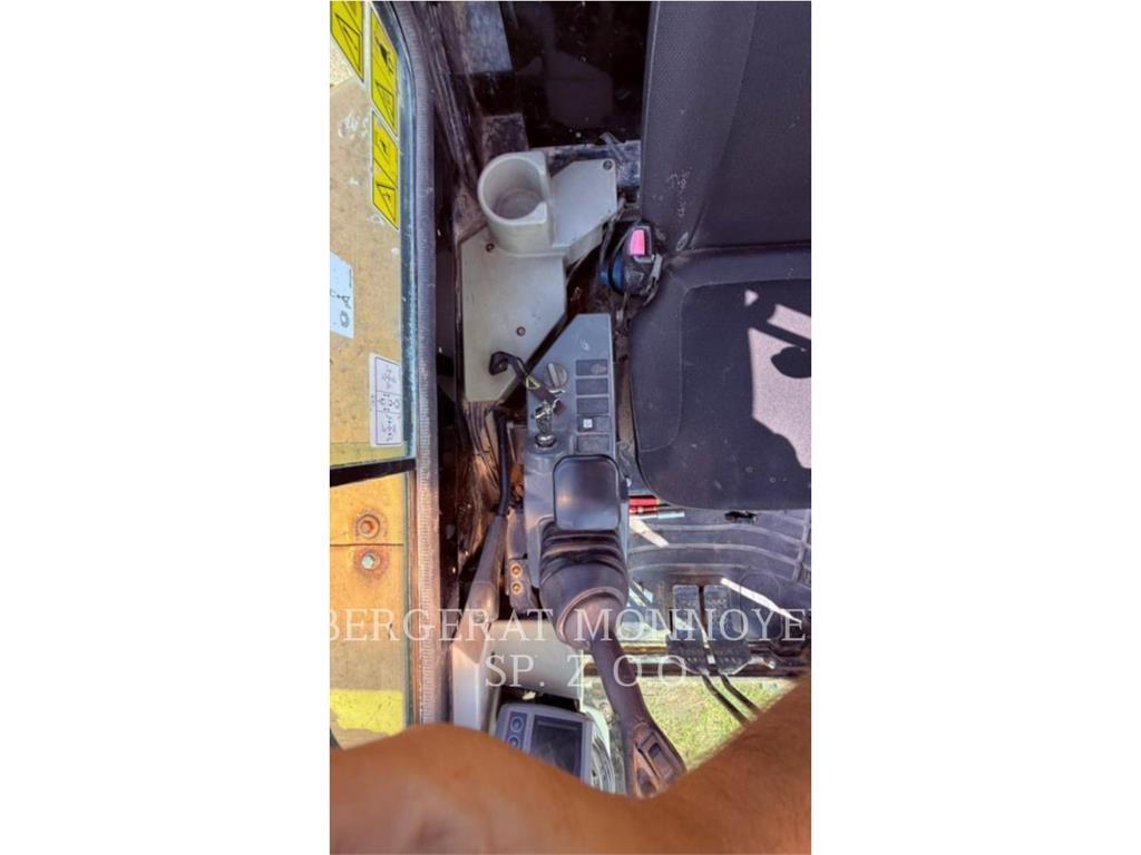 CAT 303.5ECR Vikšriniai ekskavatoriai