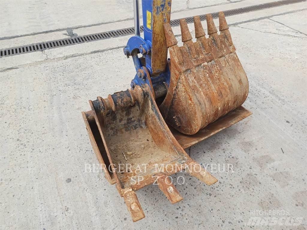 CAT 303 CR Vikšriniai ekskavatoriai