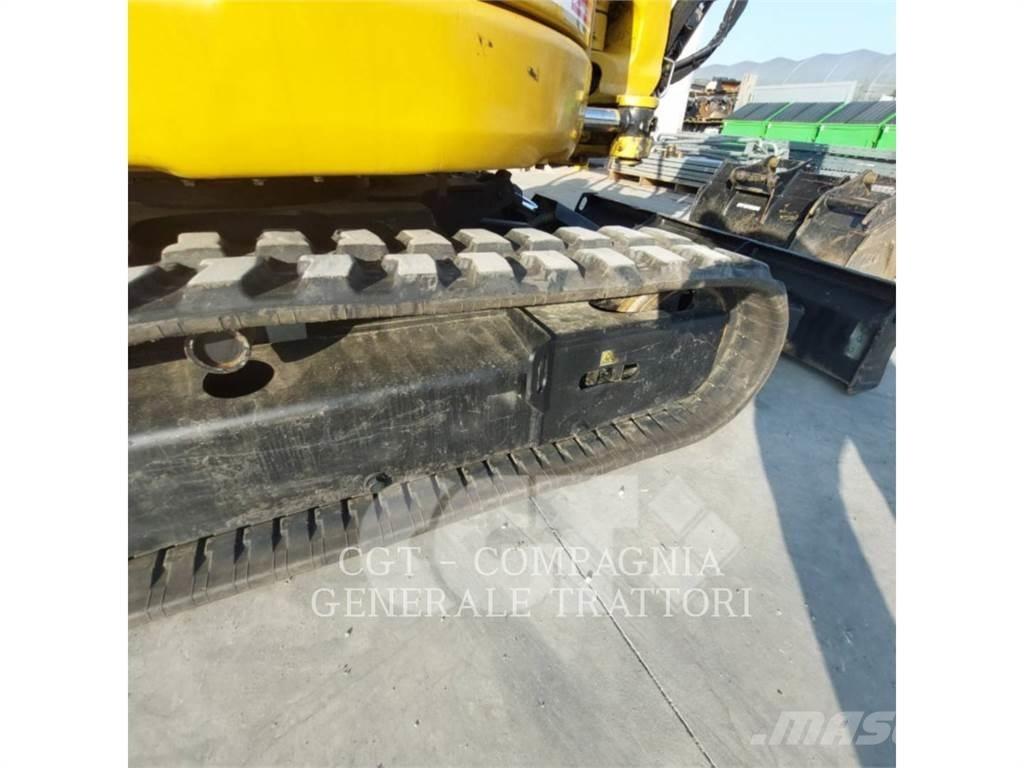 CAT 303 E CR Vikšriniai ekskavatoriai