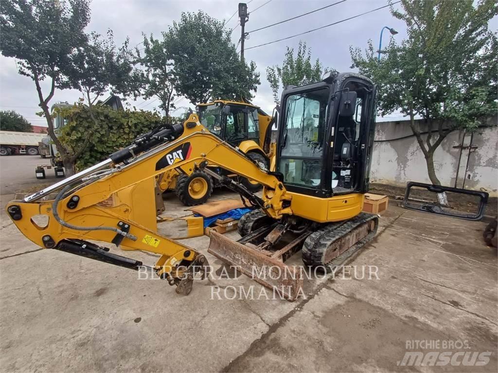 CAT 303ECR Vikšriniai ekskavatoriai
