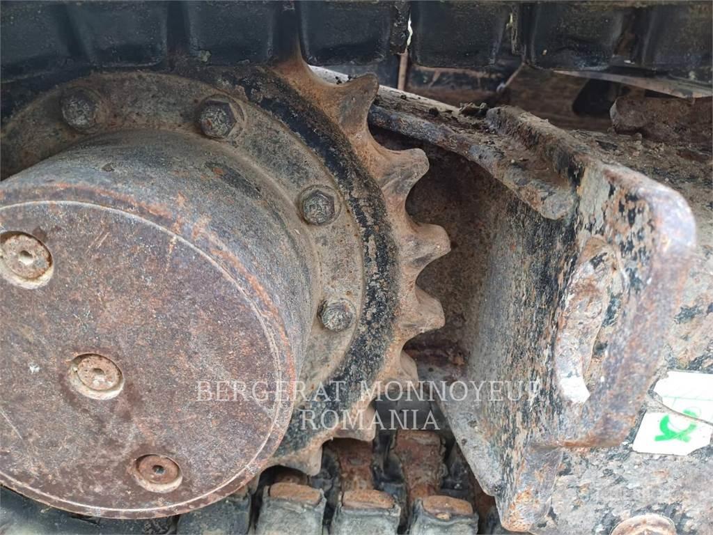 CAT 303ECR Vikšriniai ekskavatoriai