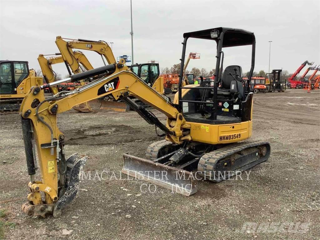 CAT 303ECR Vikšriniai ekskavatoriai