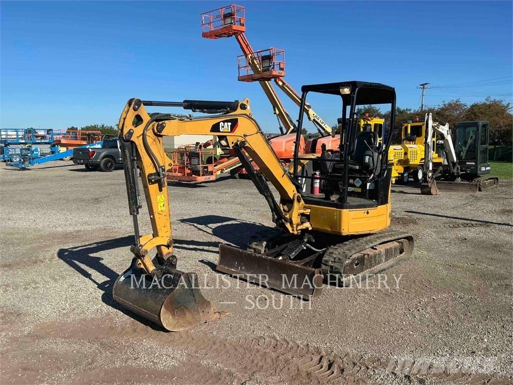 CAT 303ECR Vikšriniai ekskavatoriai