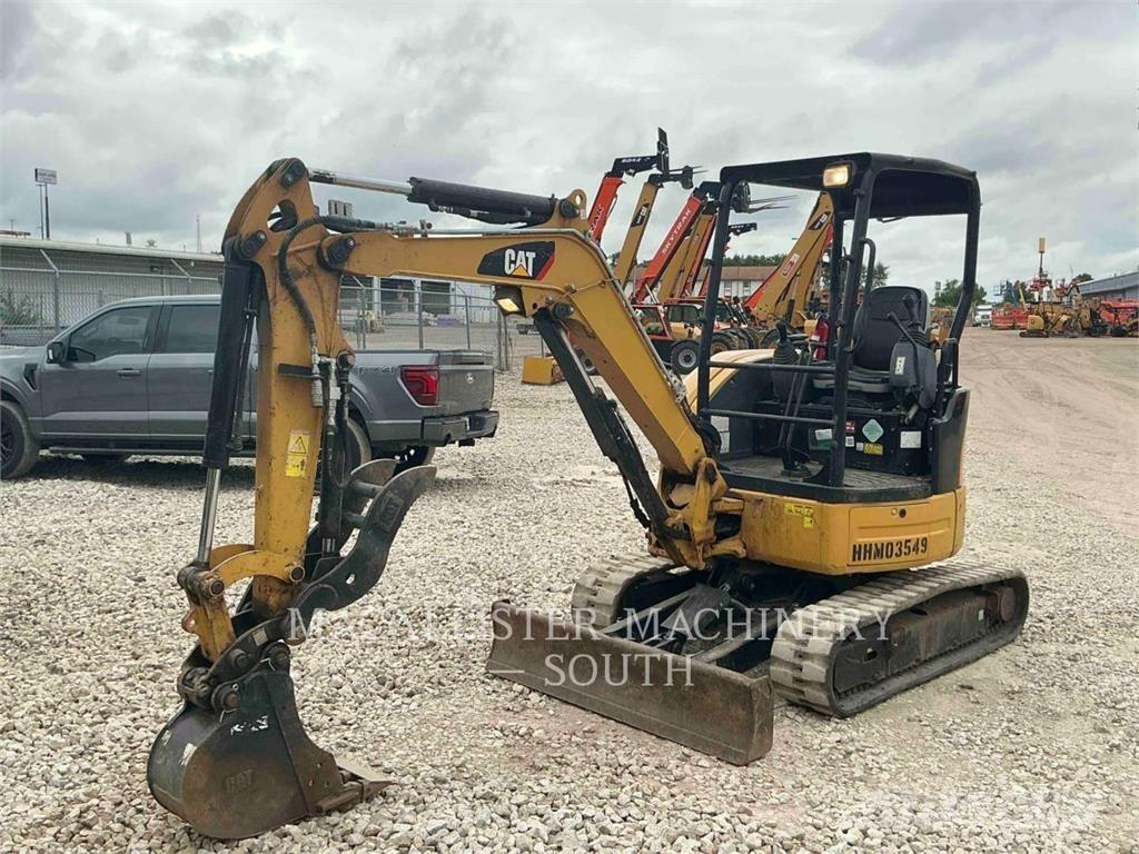 CAT 303ECR Vikšriniai ekskavatoriai