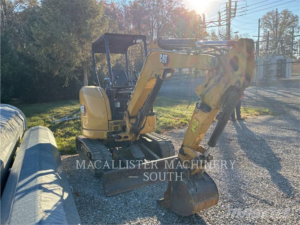 CAT 303ECR Vikšriniai ekskavatoriai