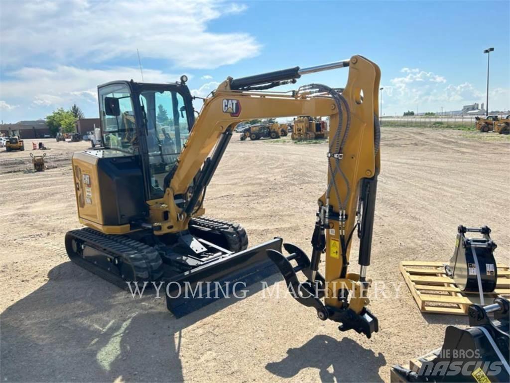 CAT 304 Vikšriniai ekskavatoriai