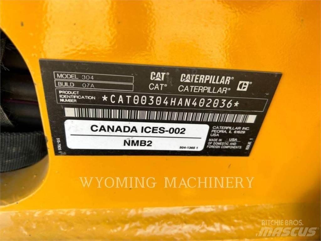 CAT 304 Vikšriniai ekskavatoriai
