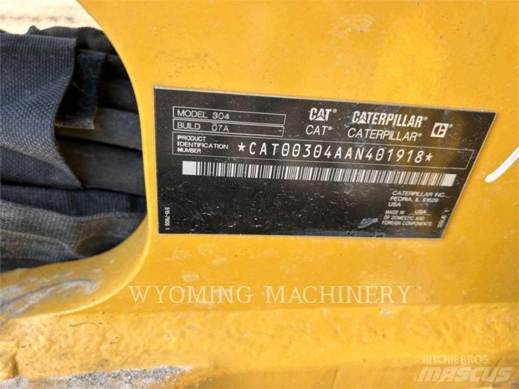 CAT 304 Vikšriniai ekskavatoriai