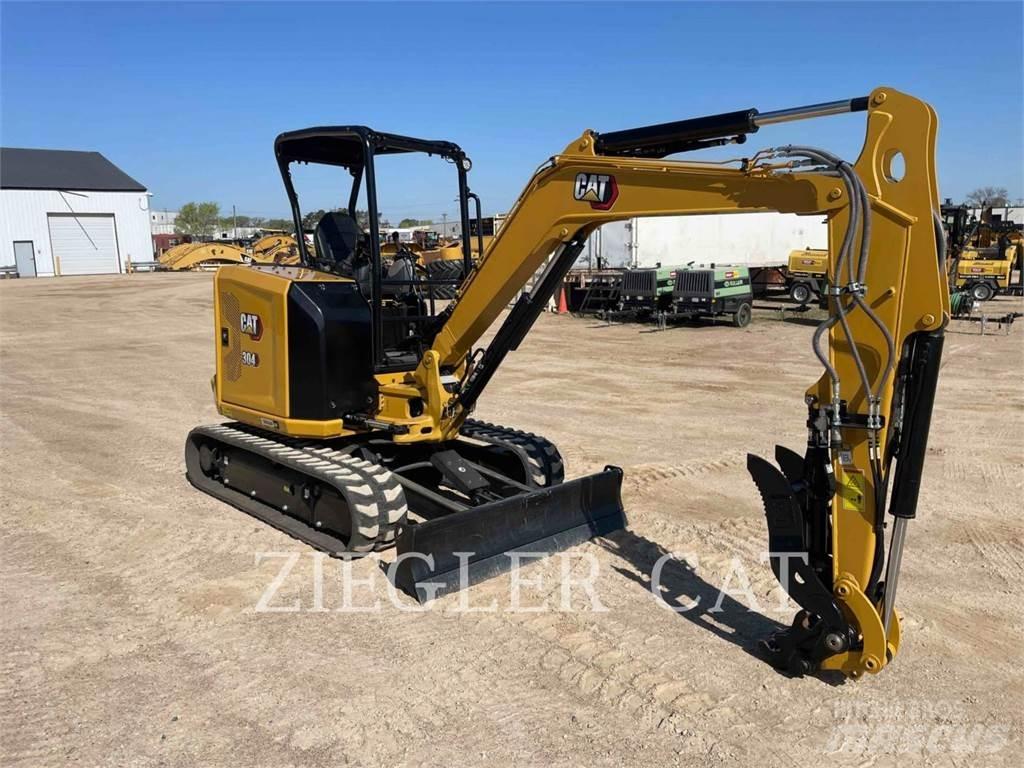 CAT 304 Vikšriniai ekskavatoriai