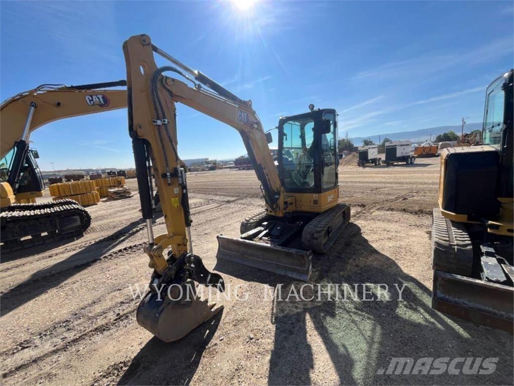 CAT 304 Vikšriniai ekskavatoriai