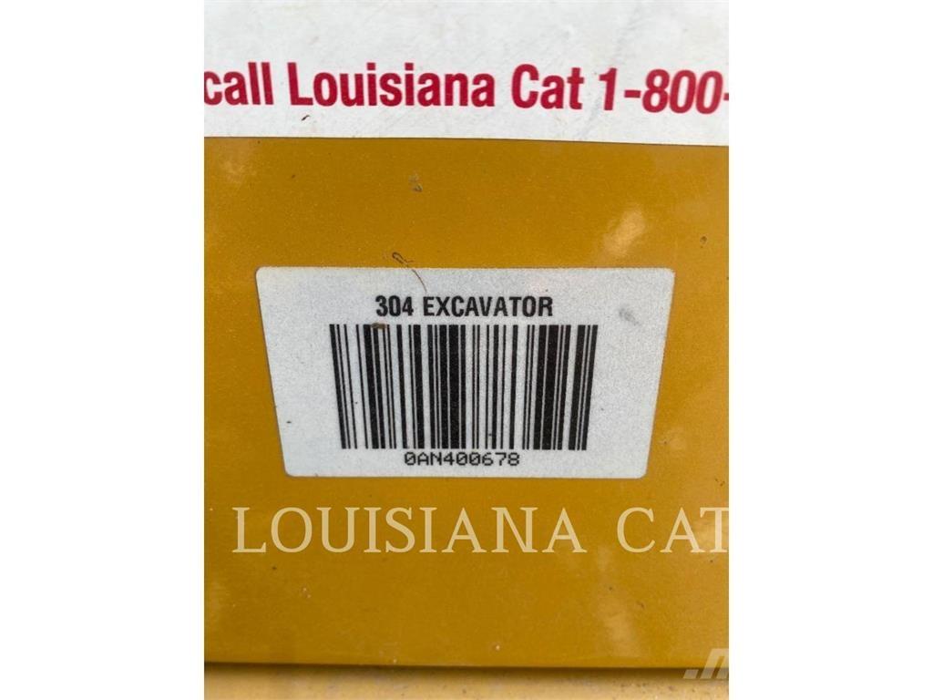 CAT 304 Vikšriniai ekskavatoriai