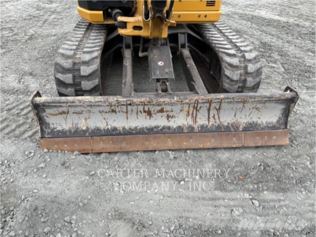 CAT 304-07 Vikšriniai ekskavatoriai