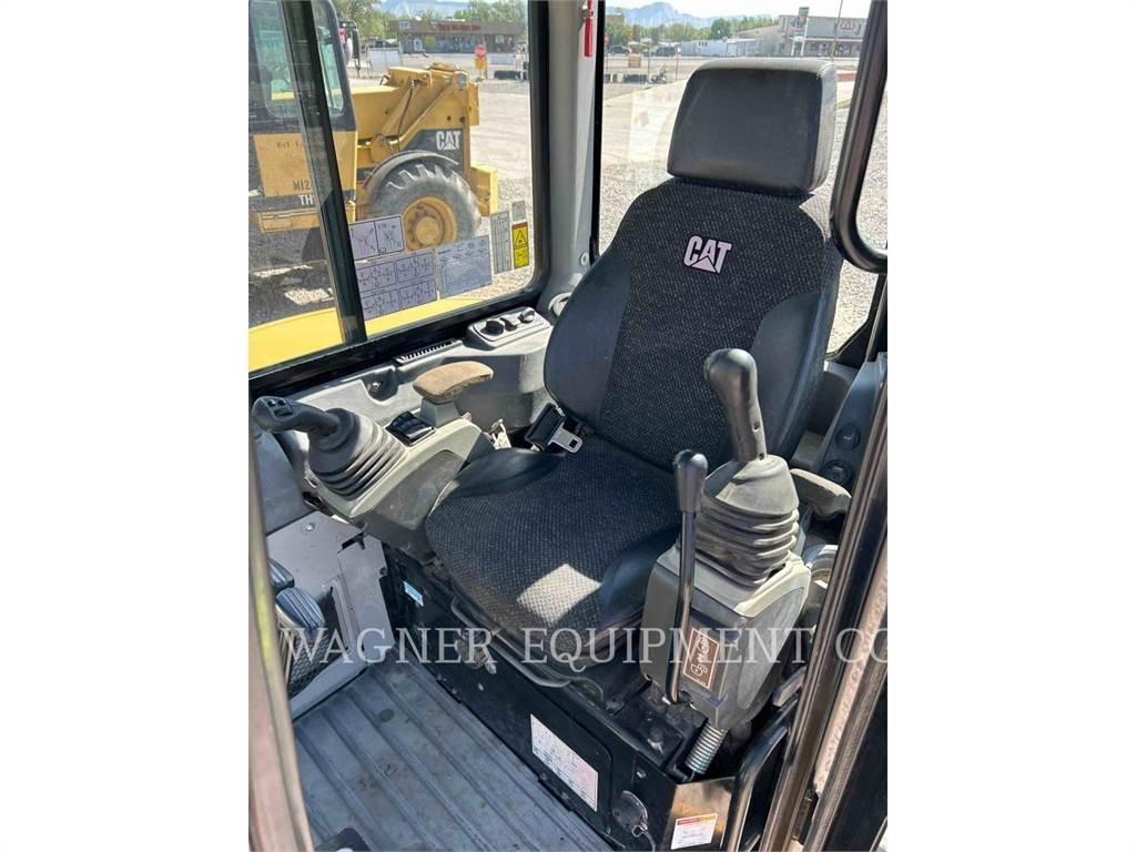 CAT 304.5E2 Vikšriniai ekskavatoriai