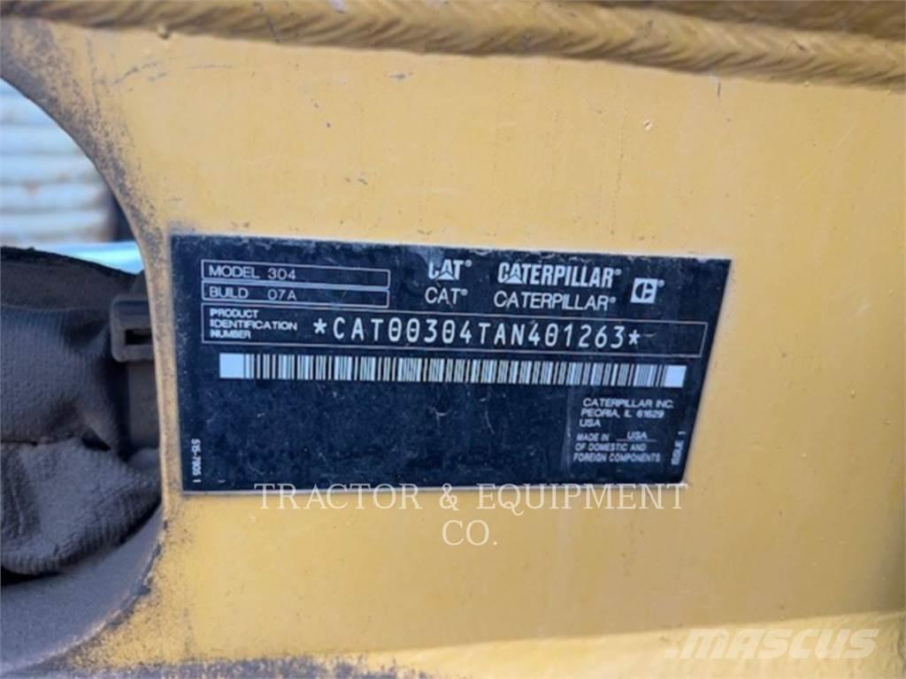 CAT 304 CRCB Vikšriniai ekskavatoriai