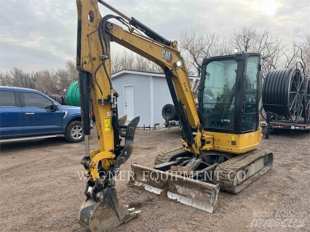 CAT 30407 Vikšriniai ekskavatoriai