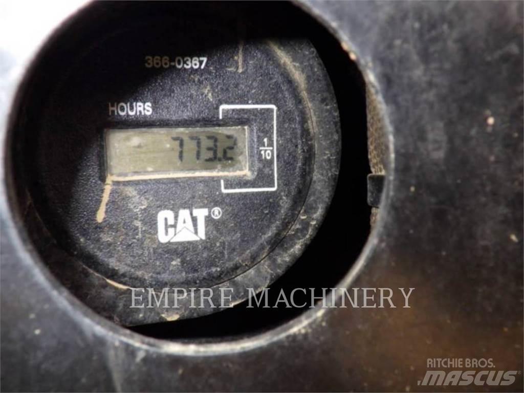 CAT 304E2 Vikšriniai ekskavatoriai