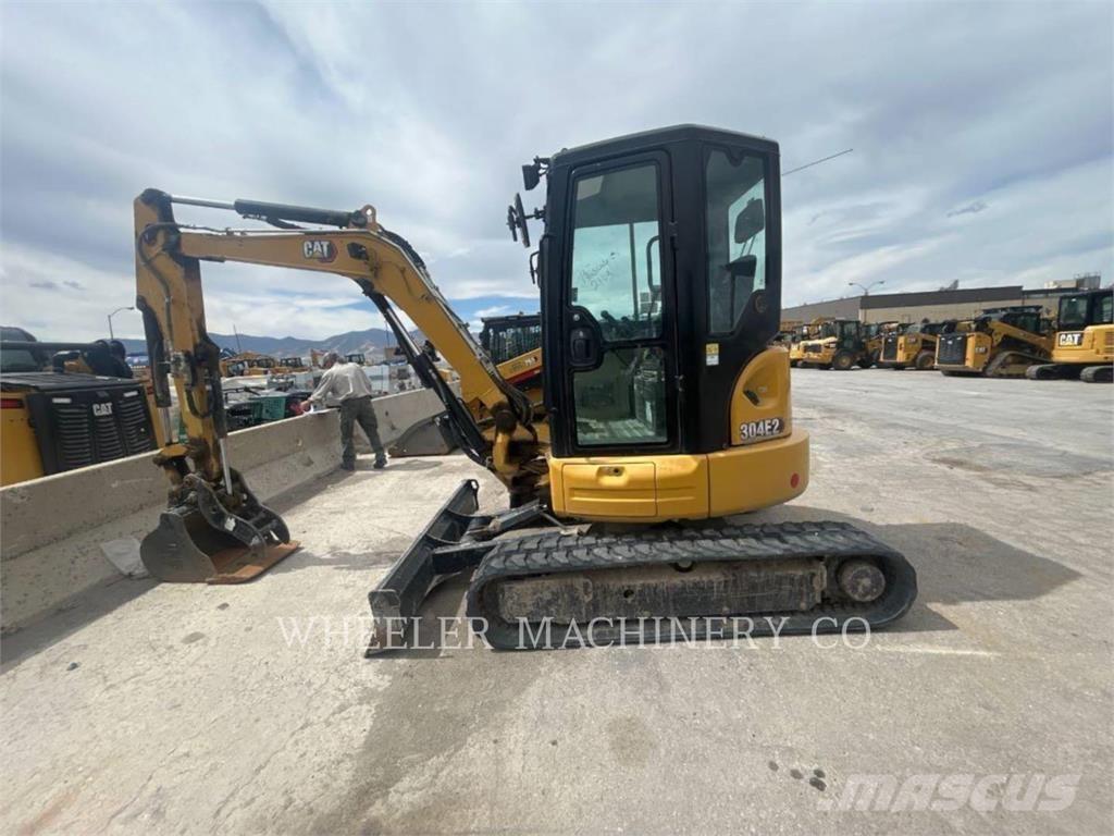 CAT 304E2 C3TH Vikšriniai ekskavatoriai
