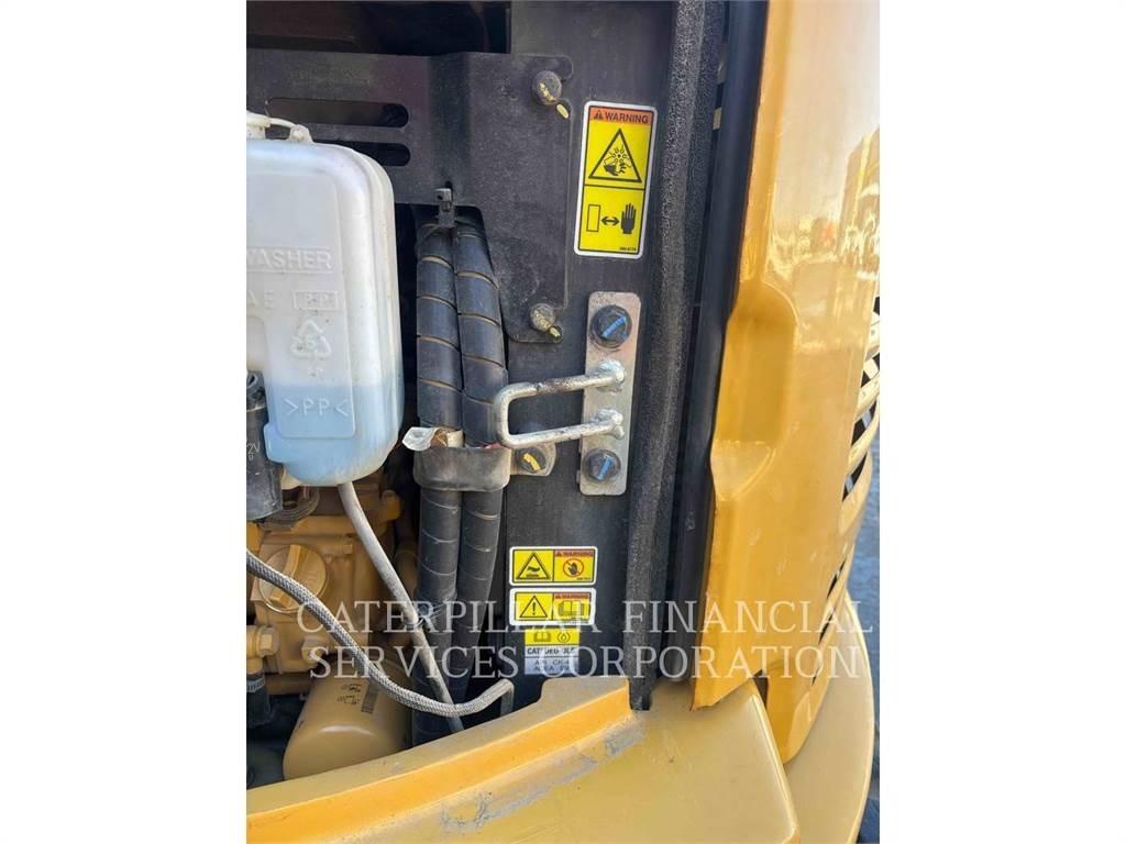 CAT 304E2CR Vikšriniai ekskavatoriai