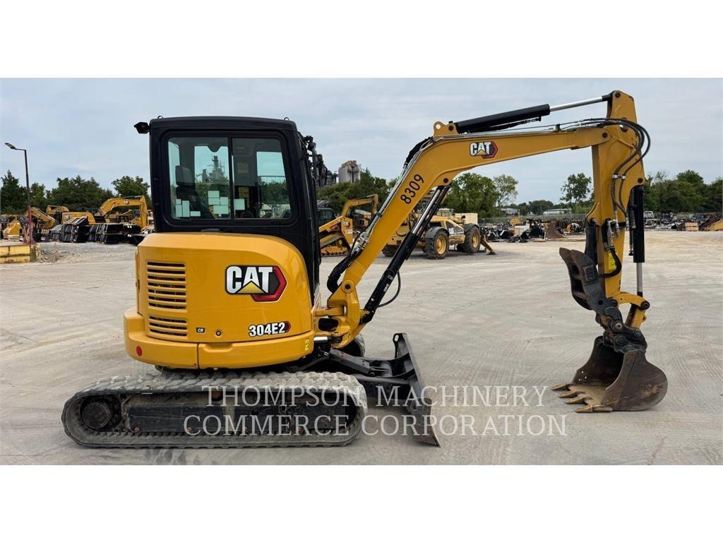 CAT 304E2CR Vikšriniai ekskavatoriai