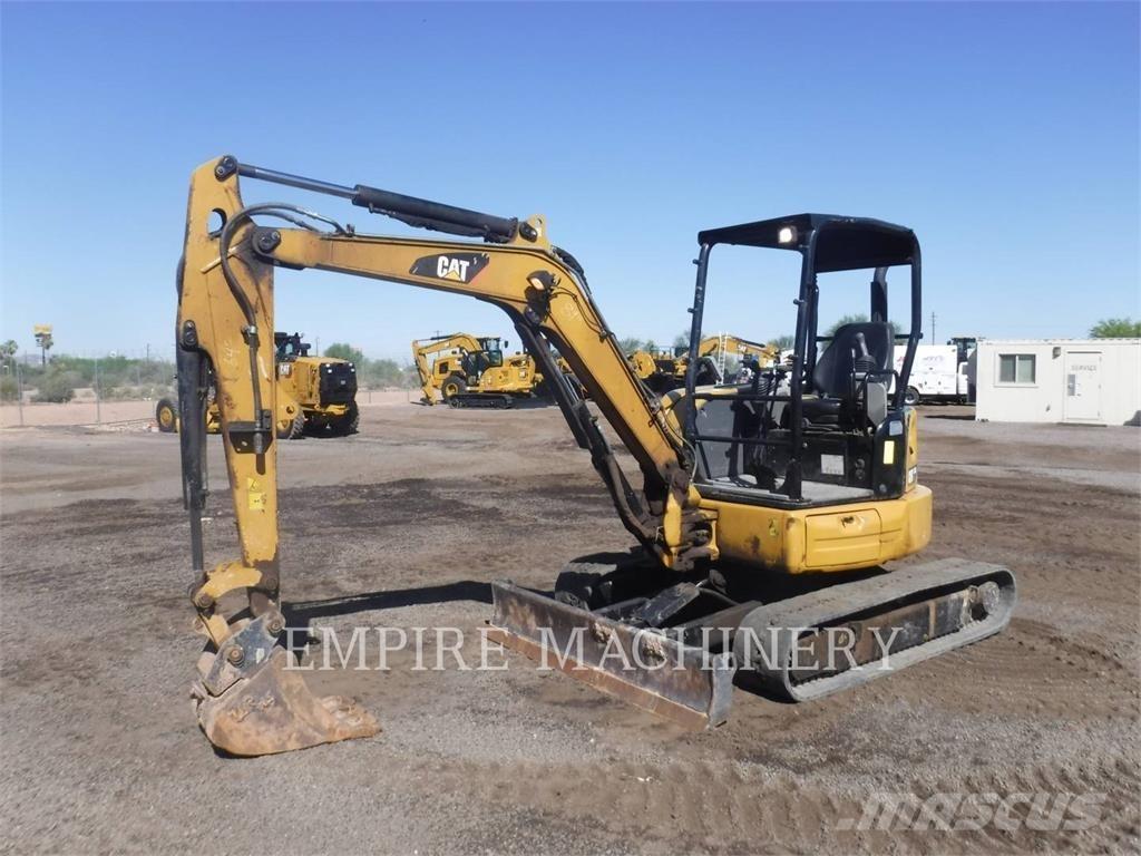 CAT 304E2CR Vikšriniai ekskavatoriai