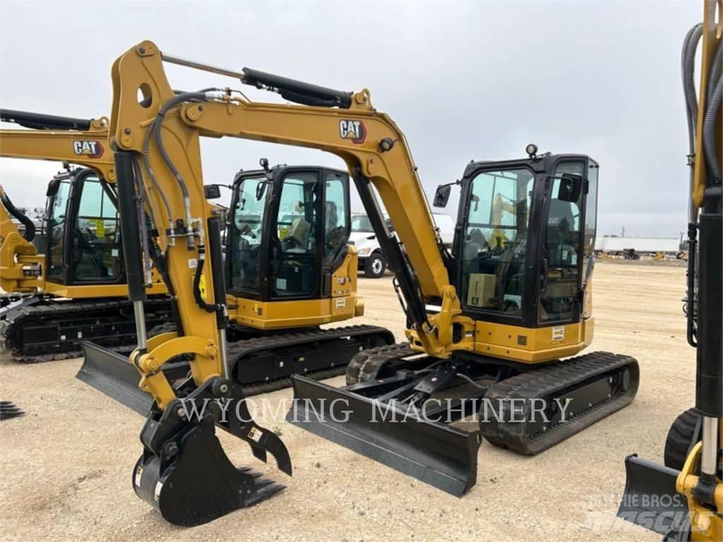 CAT 305 Vikšriniai ekskavatoriai