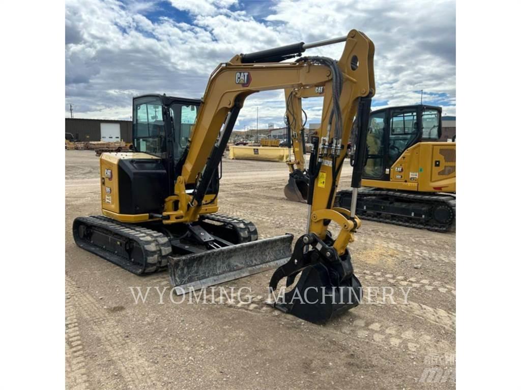 CAT 305 Vikšriniai ekskavatoriai