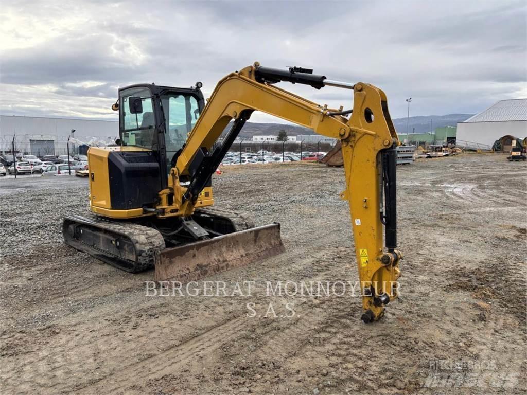 CAT 305 Vikšriniai ekskavatoriai