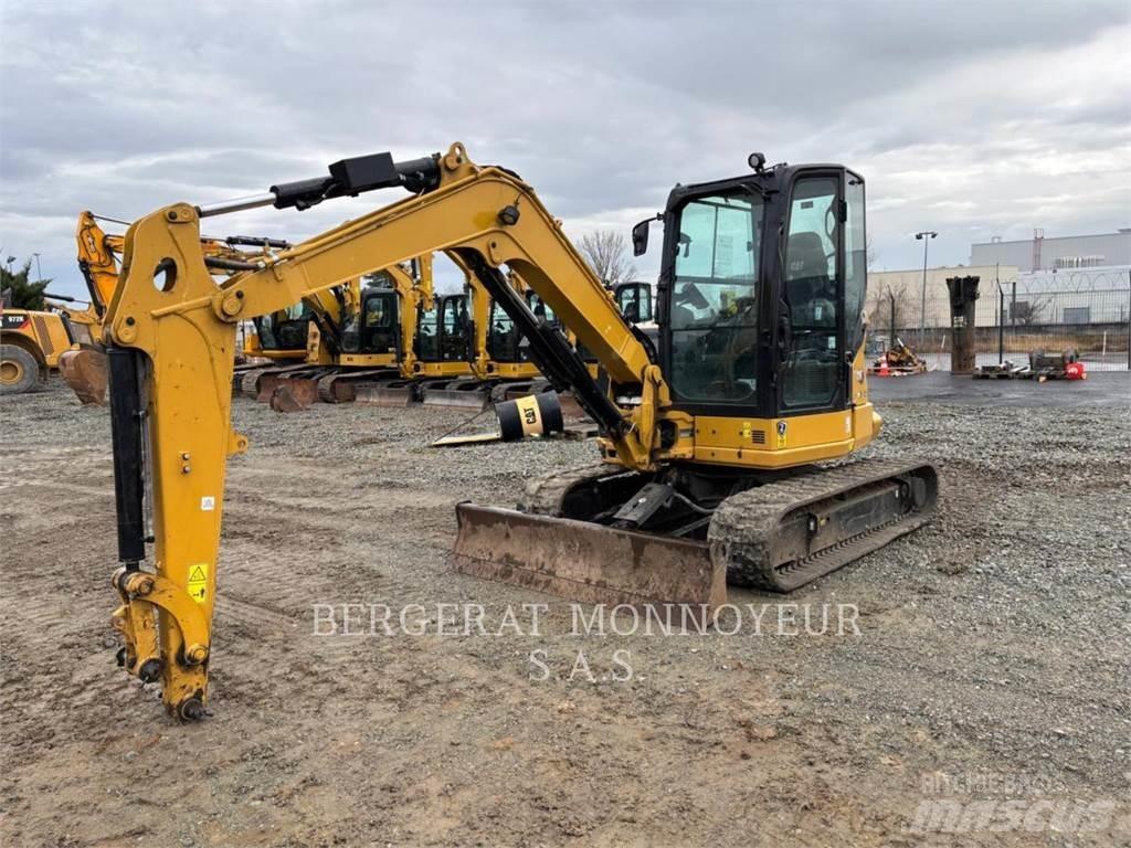 CAT 305 Vikšriniai ekskavatoriai