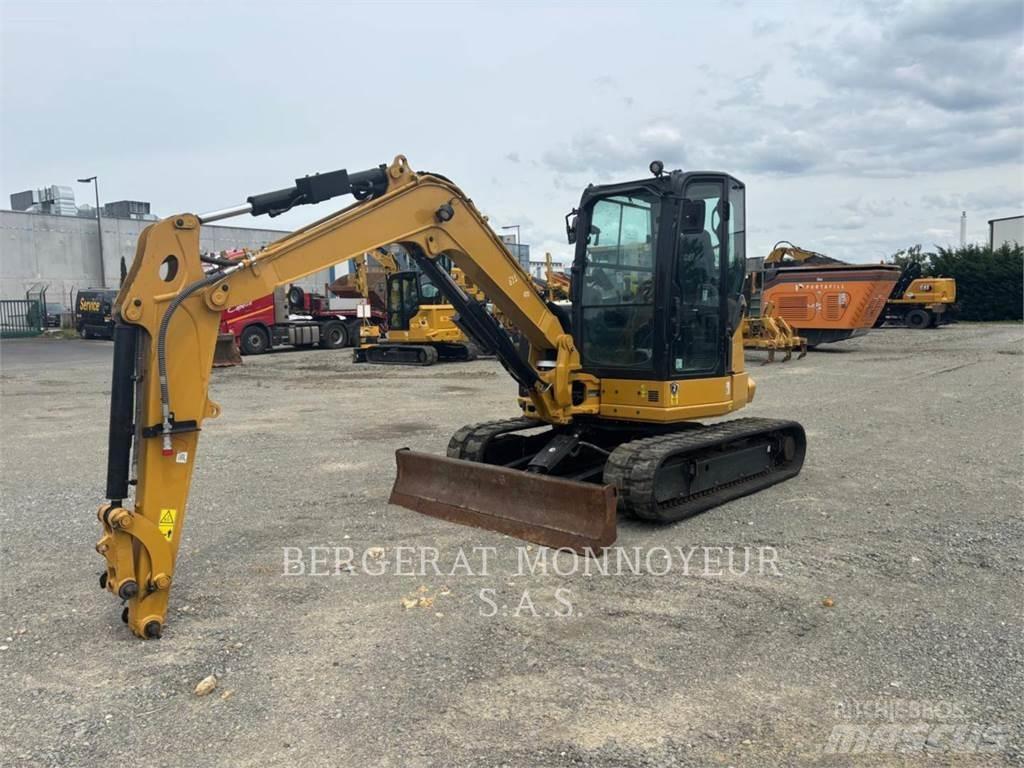 CAT 305 Vikšriniai ekskavatoriai