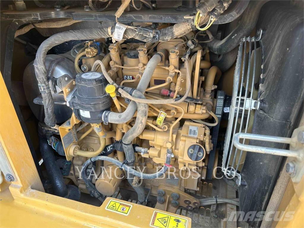 CAT 305 Vikšriniai ekskavatoriai