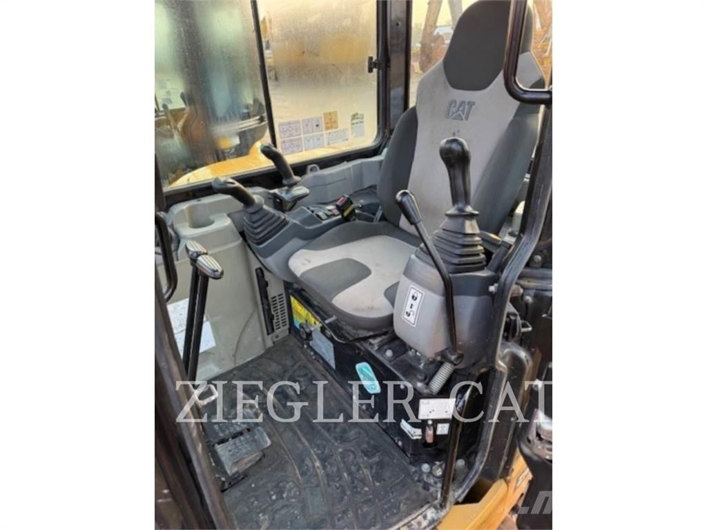 CAT 305.5D Vikšriniai ekskavatoriai