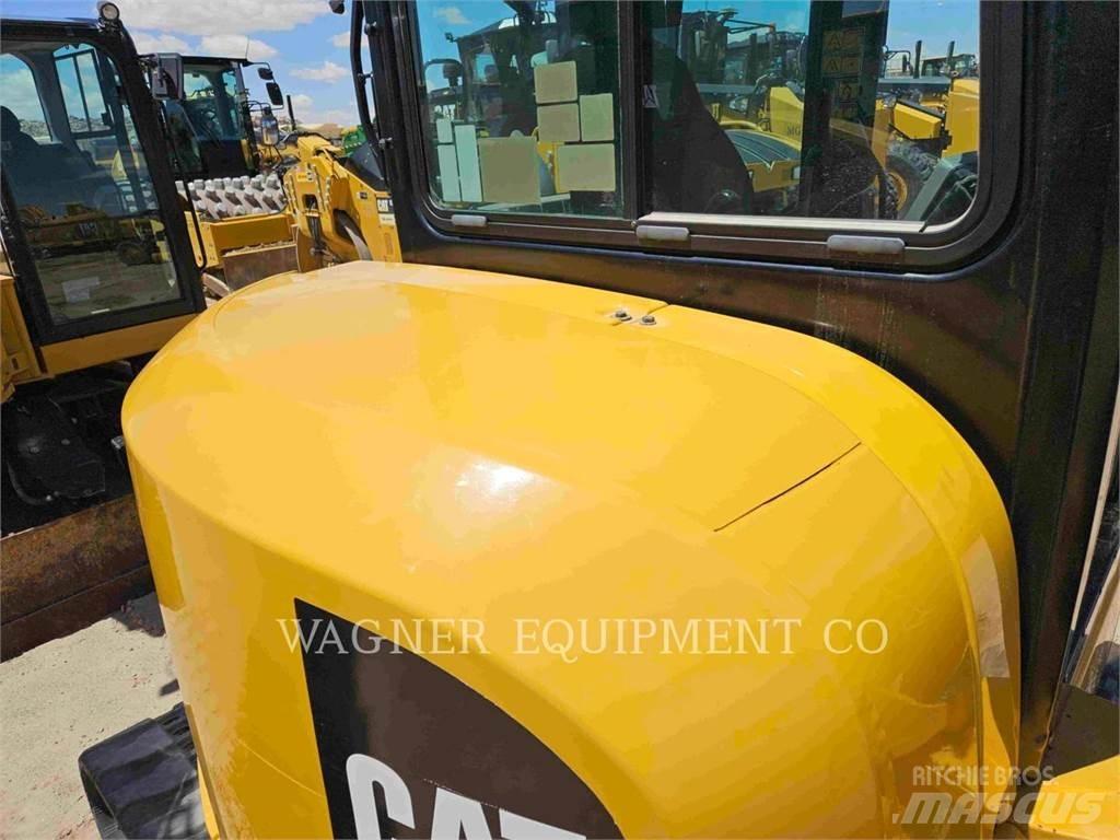 CAT 305.5E2 Vikšriniai ekskavatoriai