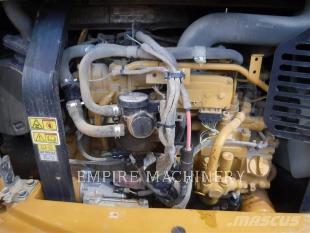 CAT 305.5E2 Vikšriniai ekskavatoriai